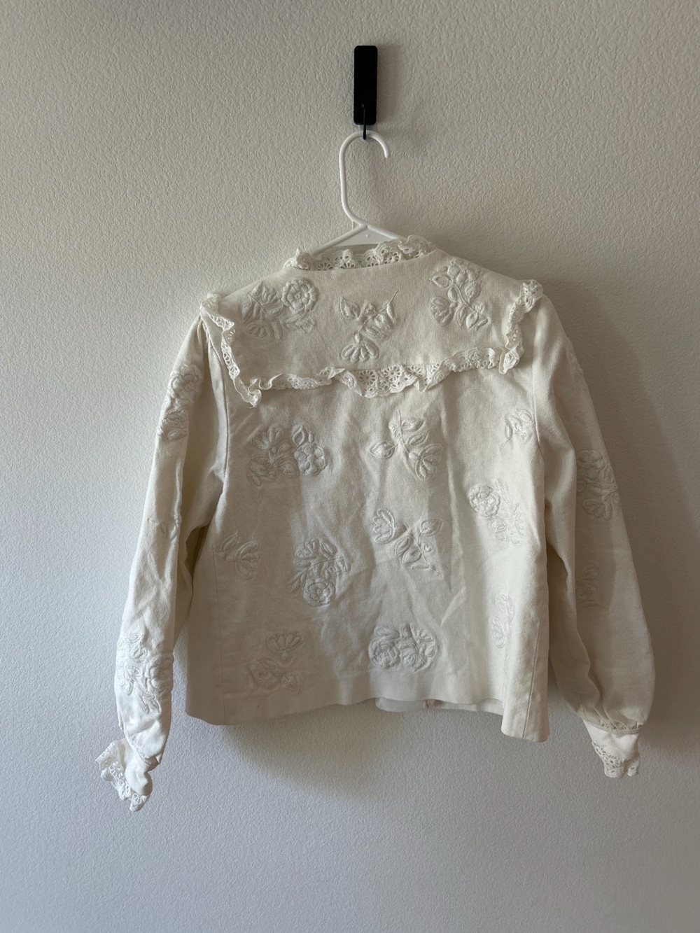 Boden Cream Embroidered Ruffle-Trim Blazer - Picture 2 of 4